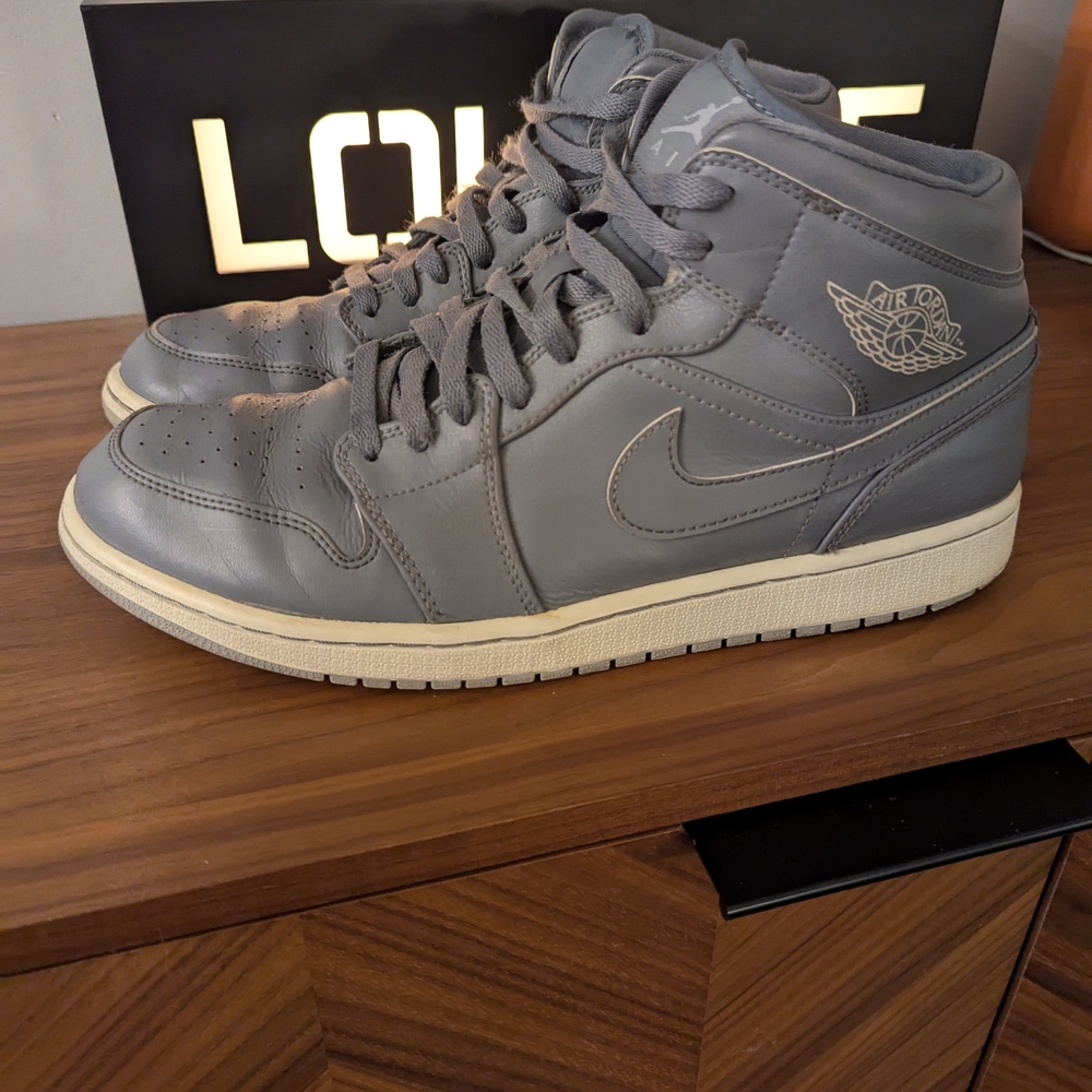 Jordan 1 Mid grey And Sail 11.5M